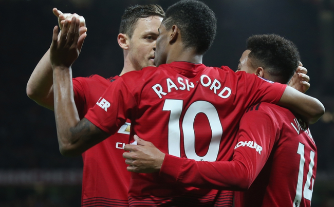 队内矛盾 队内矛盾