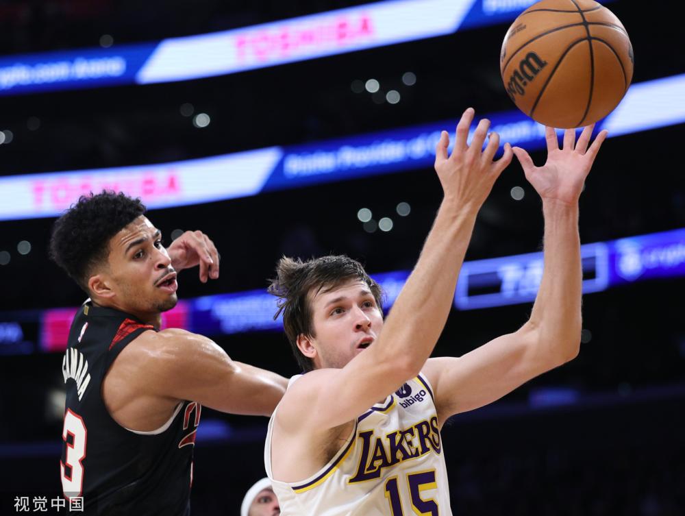 强劲的战斗 强劲的战斗