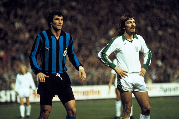 量身定制按 量身定制按