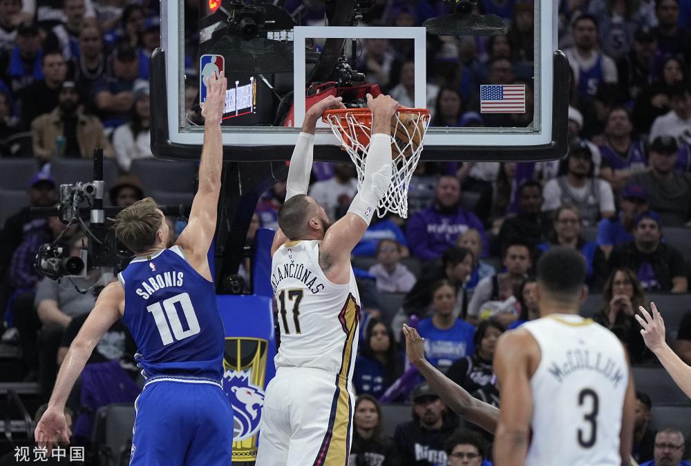 挺身而出的 挺身而出的