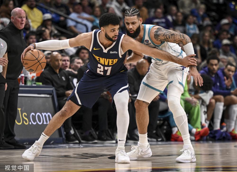 展开了激烈 展开了激烈