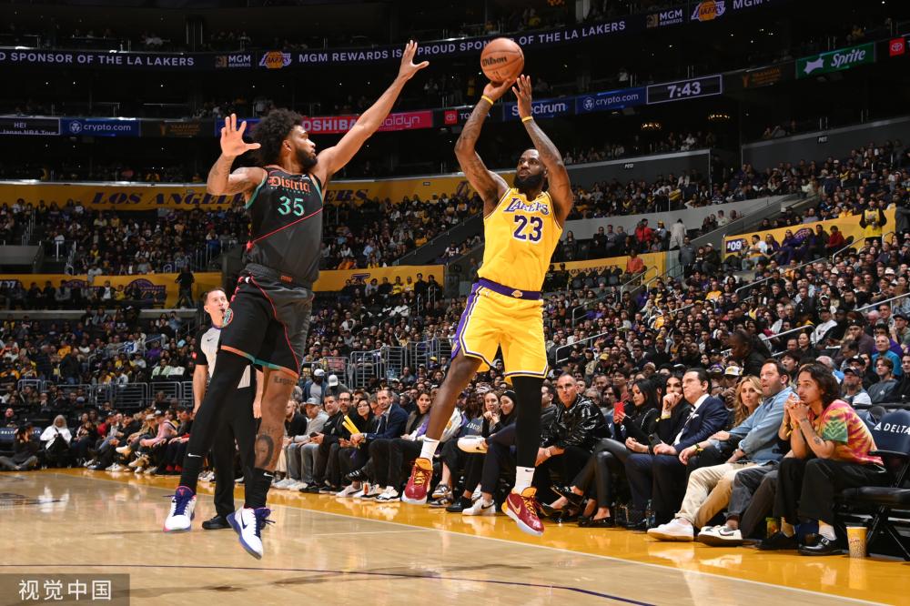 与阿利松 与阿利松