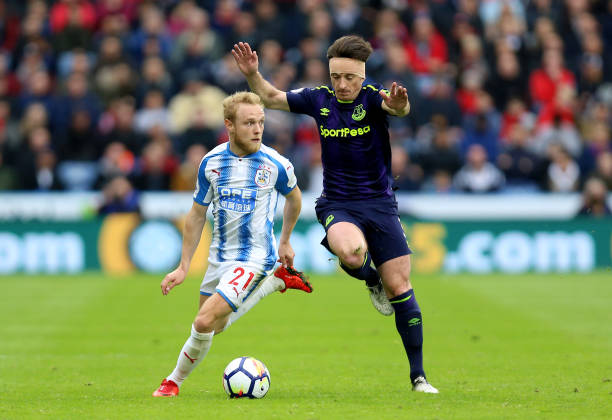 许多观众在 许多观众在