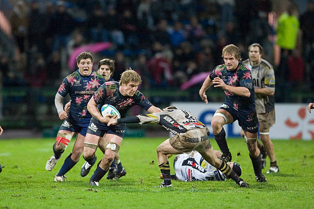 联赛竞争中 联赛竞争中