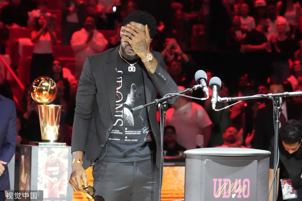 重慶銅梁龍難道要開始教球迷基本禮儀了嗎.